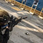 marines-de-ee-uu-realizaron-practicas-de-tiro-en-el-uss-san-antonio-desplegado-en-el-mar-caribe