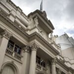 estados-unidos-y-argentina-firman-acuerdo-de-swap-por-20.000-millones-de-dolares-en-medio-de-profunda-caida-del-peso
