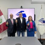 elecciones-2026:-el-precandidato-phillip-butters-presenta-su-plancha-presidencial-en-avanza-pais