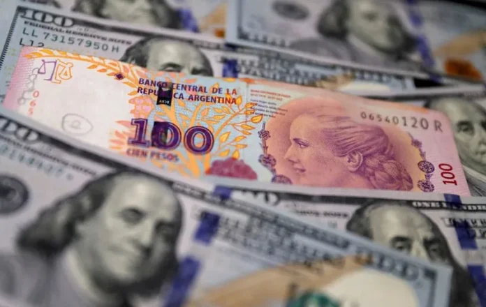 la-banda-del-dolar-de-argentina-se-mantiene,-pero-la-presion-aumenta-debajo-de-la-superficie la-banda-del-dolar-de-argentina-se-mantiene,-pero-la-presion-aumenta-debajo-de-la-superficie