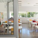 mas-educacion-sexual,-vuelve-astronomia-obligatoria-y-menos-informatica:-la-nueva-grilla-que-regira-en-liceos-y-utu-desde-2026