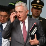 despues-de-anos-de-guerra-legal,-un-veredicto-restablece-a-la-derecha-y-la-izquierda-de-colombia