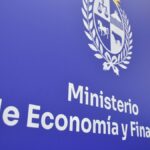 uruguay-regresa-a-los-mercados-internacionales-con-emision-de-nuevo-bono-en-pesos-y-reapertura-en-dolares