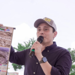 procuraduria-suspendio-por-tres-meses-al-alcalde-de-barrancabermeja,-jonathan-vasquez,-por-presunta-participacion-en-politica:-su-esposa-involucrada