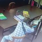 oike-en-escuela-ha-omonda-billetera-de-profe