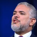 ivan-duque:-“petro-es-una-proporcion-minuscula-de-chavez-y-castro”