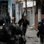 drones-sobre-las-favelas:-la-represion-de-los-carteles-en-rio-se-vuelve-mortal