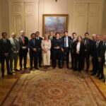 milei-se-reune-con-gobernadores-mientras-busca-conseguir-apoyo-para-impulsar-reformas