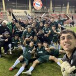 la-historia-de-racing-campeon-en-alemania:-un-plantel-que-armaron-dias-antes-de-viaje,-los-28-penales-de-la-final-y-el-festejo-con-cafe-y-gomitas