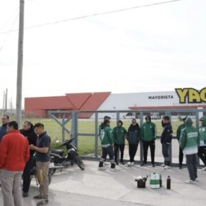 el-mayorista-yaguar-cerro-sorpresivamente-en-bahia-blanca-y-hay-60-despidos