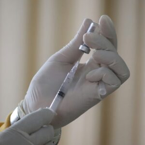 child-vaccination-in-argentina-drops-to-worrying-levels,-pediatricians-warn