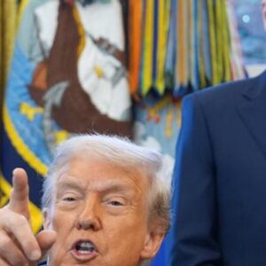 coupe-du-monde-de-foot-2026:-donald-trump-promete-otorgar-el-trato-de-las-demandas-de-visas-de-partidarios