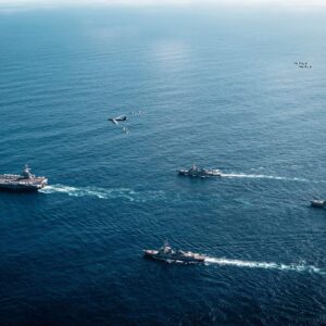 tres-meses-del-despliegue-militar-de-eeuu:-suben-expectativas-de-negociaciones-pero-tambien-de-ataques-en-el-terreno