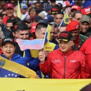 cabello-en-marcha-de-banderas-del-psuv:-defenderemos-nuestro-territorio-con-lo-que-tengamos