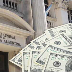 los-depositos-en-dolares-tocaron-un-nuevo-record,-por-encima-de-los-u$s35.500-millones