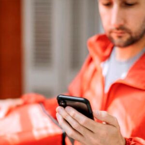 crece-el-trabajo-en-apps-de-delivery:-ingresos-mas-altos-que-asalariados,-pero-sin-lugares-de-descanso-y-con-alta-precarizacion