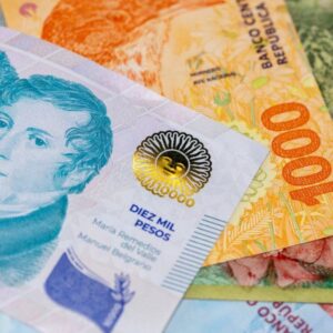 salario-minimo:-sin-acuerdo-entre-las-empresas-y-sindicatos,-el-gobierno-volvera-a-fijar-el-smvm-por-decreto