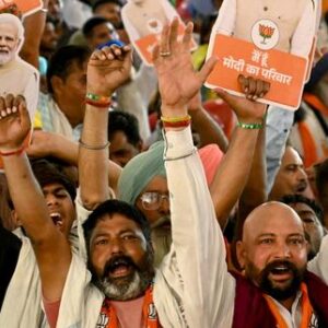 vanessa-dougnac:-la-supremacia-de-la-religion-hindu-en-la-india-es-inedita:-una-forma-de-colonizacion-interna-del-pais