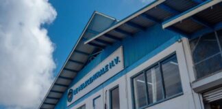 Uit de rechtszaal: Verdachte Pikin Saron: Ik zie dat u mij veroordeelt zonder bewijs uit-de-rechtszaal:-verdachte-pikin-saron:-ik-zie-dat-u-mij-veroordeelt-zonder-bewijs