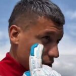 la-polemica-que-se-genero-con-una-reaccion-de-washington-aguerre-con-un-gesto-y-un-insulto-a-la-hinchada-de-su-equipo,-independiente-medellin,-que-gano-la-ida-de-las-semifinales-de-la-copa-colombia;-mira-el-video