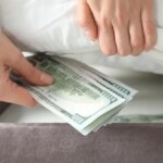 fiebre-por-el-dolar:-en-la-era-de-javier-milei-los-argentinos-ya-atesoran-mas-de-u$s21.000-millones