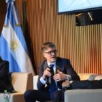 economistas-expusieron-las-causas-del-triunfo-de-javier-milei-y-alertaron-por-dos-variables-claves-golpeadas-por-el-modelo