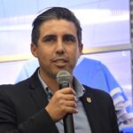matias-perez,-del-comite-ejecutivo-de-la-auf,-tras-la-presentacion-de-propuestas-para-los-derechos-de-tv-del-futbol-uruguayo:-“es-un-antes-y-un-despues”