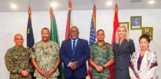 El jefe del Comando Sur de EEUU se encuentra de visita en Guyana el-jefe-del-comando-sur-de-eeuu-se-encuentra-de-visita-en-guyana