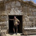 espana:-grandes-castillos-y-cuevas-en-una-region-inolvidable