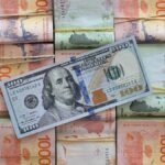 por-tension-cambiaria-y-desarme-de-plazos-fijos,-la-base-monetaria-sufrio-en-octubre-su-mayor-caida-en-un-ano-y-medio