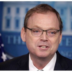 la-historia-del-favorito-de-donald-trump-para-la-fed:-defensor-de-criptomonedas,-paladin-de-la-baja-de-tasas-y-con-un-error-historico