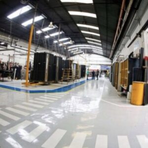 terminal-de-crisis-en-ascensores-condor:-empresa-con-mas-de-medio-siglo-al-borde-del-cierre
