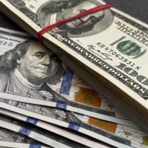 dolar:-en-cuanto-cerrara-el-2025-y-que-se-proyecta-para-el-primer-trimestre-de-proximo-ano,-segun-los-gurues-de-la-city