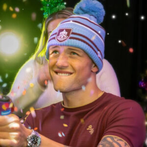 burnley-usa-a-oliver-sonne-para-‘marketear’-en-peru-pese-a-que-no-juega-hace-mas-de-2-meses