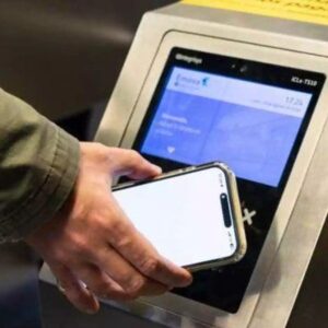 las-personas-que-tengan-estos-celulares-podran-viajar-gratis-en-subte-durante-diciembre-2025