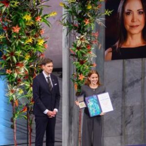el-premio-nobel-machado-abandono-venezuela-en-secreto-y-sufrio-mal-tiempo