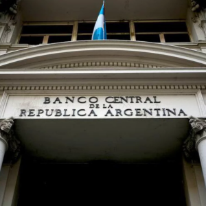 el-bcra-defendio-el-nuevo-esquema-de-bandas:-“es-un-aporte-para-la-reduccion-de-la-incertidumbre”