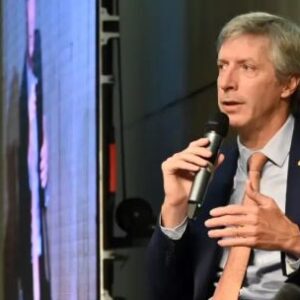 milei-cede-a-la-presion-del-fmi-y-abre-la-puerta-al-riesgo-de-inflacion
