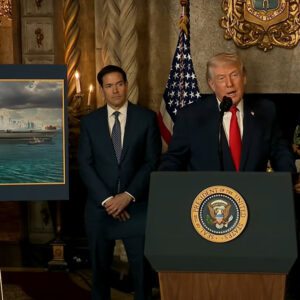trump-advirtio-a-maduro:-si-se-pone-rudo,-sera-la-ultima-vez-que-lo-haga