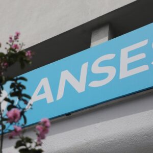 el-gobierno-otorgara-un-bono-previsional-de-hasta-$70.000-en-enero-y-actualizo-jubilaciones-y-asignaciones