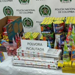 duro-golpe-contra-la-polvora-ilegal-en-antioquia:-incautan-300-kilos-de-pirotecnica-valorada-en-20-millones-de-pesos