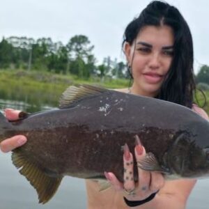 pesca-alternativa-en-concordia:-pacues-en-un-lago-ideal-para-ir-con-chicos