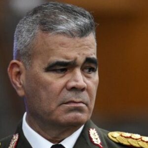 militares-venezolanos-reconocen-como-presidenta-en-funciones-a-la-vicepresidenta-de-maduro,-delcy-rodriguez