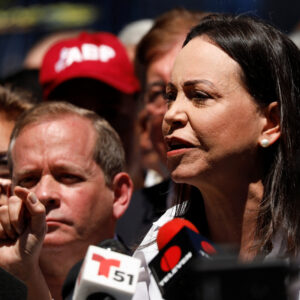 venezuela:-machado-says-she-wants-to-give-trump-her-nobel-peace-prize