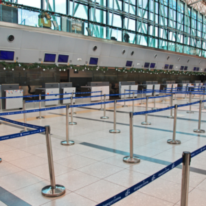 over-40-flights-delayed-as-ezeiza-airport-closes-briefly-for-maintenance-work