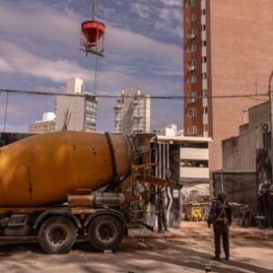 construccion-en-argentina-registra-mayor-caida-mensual-de-2025