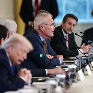 trump-promete-seguridad-total,-pero-las-grandes-petroleras-piden-garantias-antes-de-invertir-en-venezuela