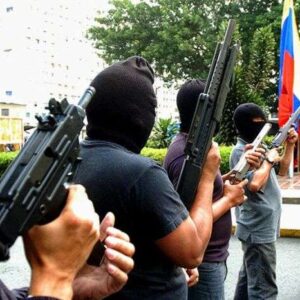 eeuu-alerta-que-milicias-armadas-buscan-a-estadounidenses-en-venezuela