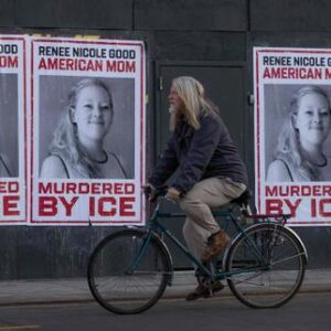 la-administracion-de-minnesota-para-la-administracion-trump-contra-los-metodos-de-la-policia-de-inmigracion-despues-de-la-muerte-de-renee-good