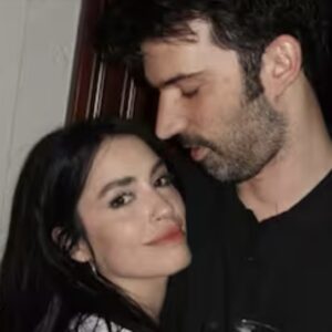 lali-esposito-y-pedro-rosemblat-anunciaron-que-se-casan